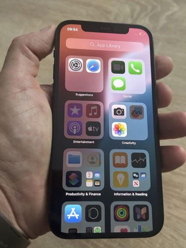 iPhone 12  64GB Black Mobiltelefon, HASZNÁLT