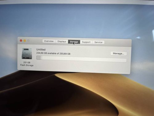 Apple MacBook Pro 15.4" Retina Touchbar Mid 2018 I7-8750H 16GB  / 256 SSD sötétszürke , FELÚJITOTT