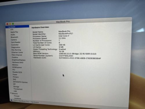 Apple MacBook Pro 15.4" Retina Touchbar Mid 2018 I7-8750H 16GB  / 256 SSD sötétszürke , FELÚJITOTT